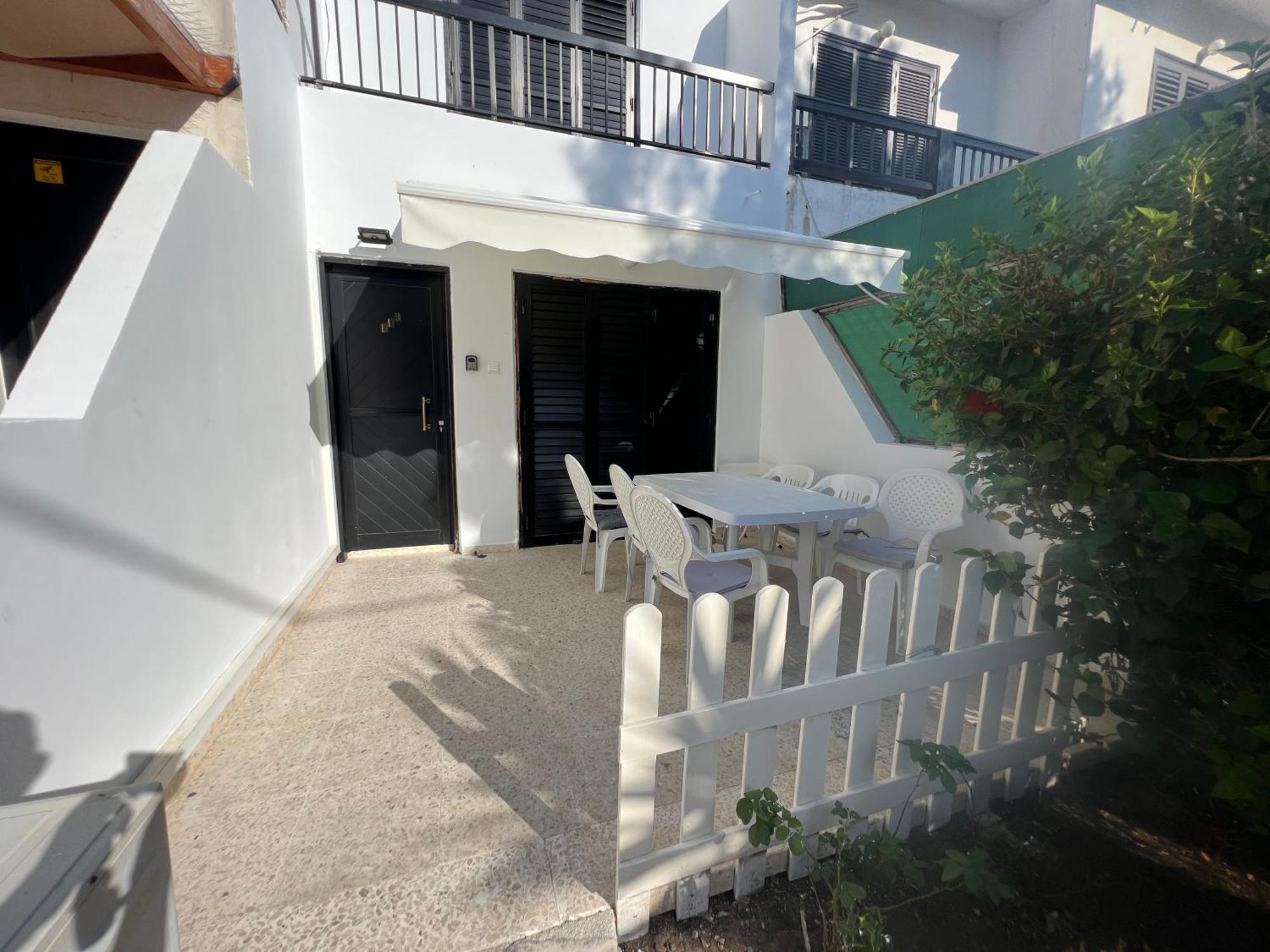 Natalia'S Townhouse, Margarita Gardens 003 Villa Paphos Exterior photo